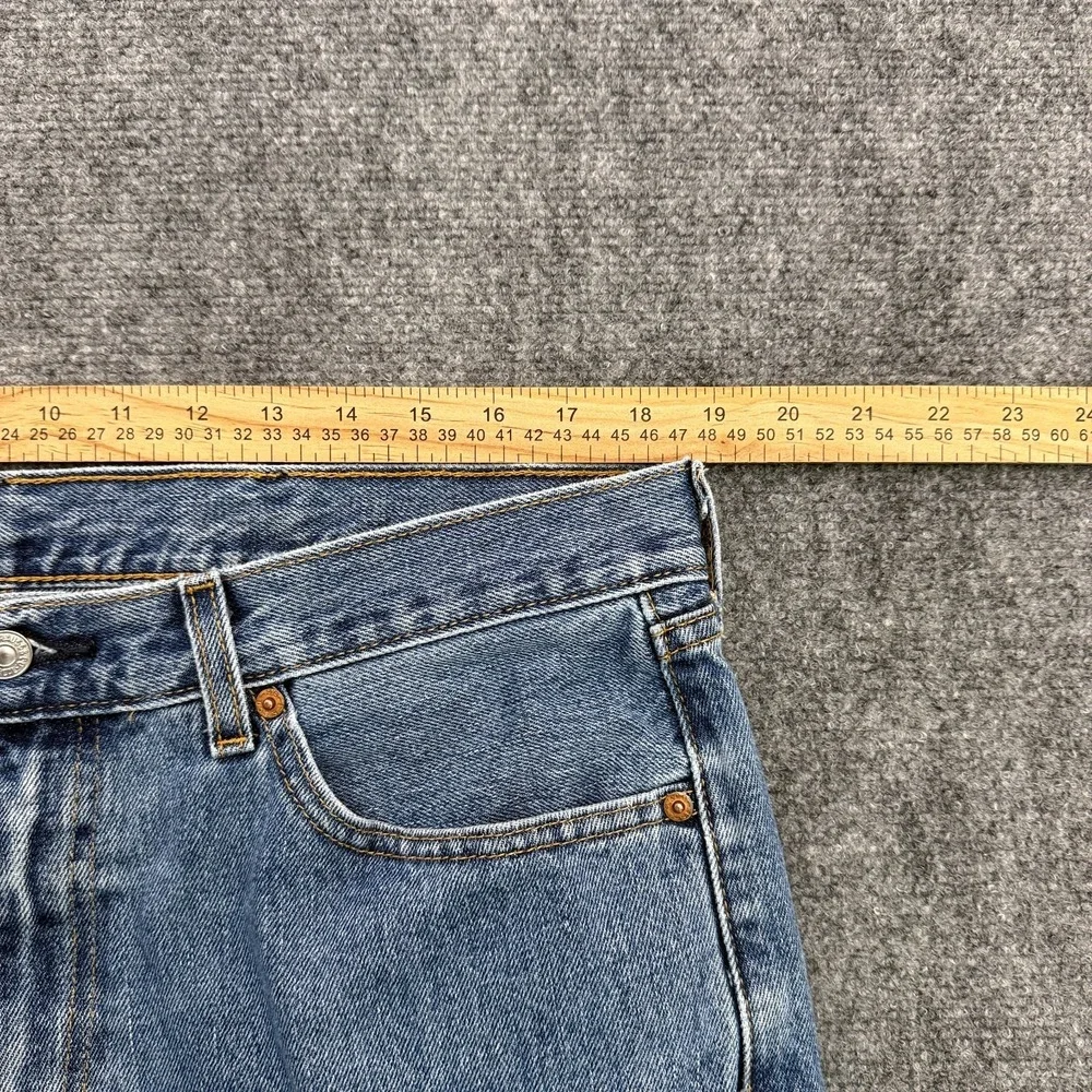 Levis 505 Regular Fit Jeans Mens 38x29 Medium Wash Blue Straight Leg Denim Pants